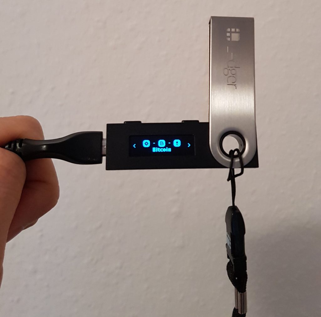 Ledger-Wallet-Nano-S-Bitcoin-App